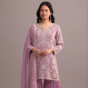 ชุดชาราร่าผ้าจอร์เจตต์ปักลายแบบกึ่งสำเร็จรูปสำหรับงานปาร์ตี้สมัยใหม่ งานดิวาลี และงานแต่งงาน - Product Image 1