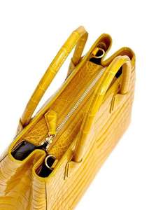 Sac à bandoulière en cuir jaune à motif crocodile pour femme, sac à main fourre-tout avec fermeture éclair pour les trajets quotidiens - Product Image 4