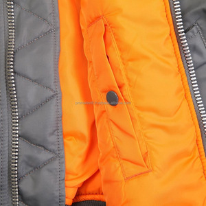 แจ็กเก็ตบอมเบอร์สำหรับผู้ชายแจ็คเก็ตบอมเบอร์แบบหรูหราซักได้สำหรับฤดูหนาว - Product Image 5