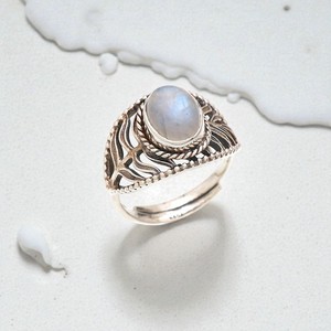 925 Sterling Silver Rainbow <b>Moonstone</b> <b>Ring</b> Beautiful Oval Cut With Bezel Setting Bohemian Style Classic <b>Ring</b> Available For Women - Product Image 1