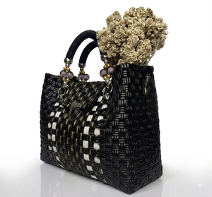 Handmade Woven Plastic Tote Bag Fashion Vintage Pearl Beaded Handle Summer Beach Shopping <b>Handbag</b> Custom Eco Friendly Tote Bag - Product Image 2
