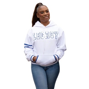 Sweat à capuche blanc Varsity Legacy en coton doux avec lettres en chenille pour les membres de sororités – Vêtements grecs élégants - Product Image 2
