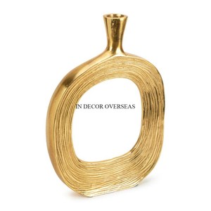Handmade Excellent Quality Metal Made <b>Gold</b> Plated Wall Decorative <b>Vase</b> Rustic Design Home And Hotel Lobby Decorative Art Piece - Product Image 5