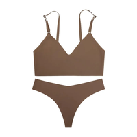 Conjunto de sujetador y bragas sin costuras para mujer, estilo bikini de talle bajo, sin aros, color liso, de licra y nailon, lencería sexy.