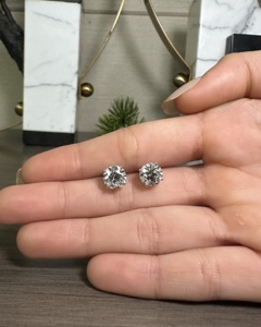 Pendientes de Diamantes Cultivados en Laboratorio de 6.5mm, Corte Solitario, Oro de 18K, Certificados por IGI, Joyería Fina de Lujo para Mujer, Venta al Por Mayor - Product Image 6