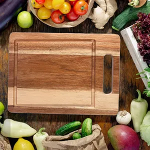 Tablas de Cortar de Madera de Lujo de Calidad de Exportación para Preparación de Alimentos en la Encimera de la Cocina y Cocina Moderna, Disponibles para la Venta - Product Image 4