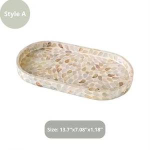 Plateau ovale élégant, moderne et durable, avec incrustation de nacre, plateau de service décoratif pour salon et salle à manger, par Fashion Craft India - Product Image 3