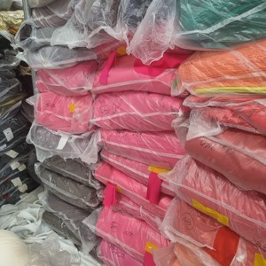 Tela de Punto Elástica 100% Algodón Hecha en Corea, Suave, de Alta Calidad, Teñida en Color Liso para Prendas de Vestir - Product Image 1
