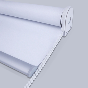 Persianas enrollables con protección solar para ventanas francesas - Diseño moderno - Product Image 3