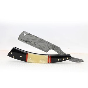 Navaja de Afeitar Recta de Acero de Damasco Premium con Mango de Cuerno de Búfalo, Herramienta Profesional de Barbería Forjada a Mano, Afeitadora Manual Vintage - Product Image 4