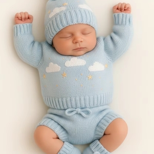 Vêtements d'hiver pour nouveau-né, tenue en tricot doux conçue pour le confort, la chaleur et une sensation agréable, fabrication sur mesure. - Product Image 1