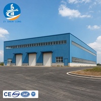 Entrepôt commercial préfabriqué en structure métallique, atelier polyvalent bleu