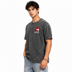 เสื้อยืดผู้ชายสไตล์ Distressed ขายดีที่สุด ผลิตจากโรงงานโดยตรง เนื้อผ้านุ่ม ระบายอากาศได้ดี สตรีทแวร์ พร้อมบริการเพิ่มแบรนด์ส่วนตัว - Product Image 2