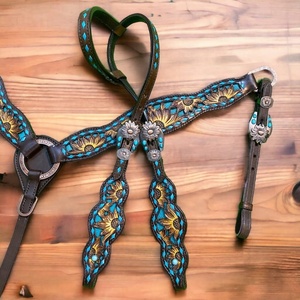 Ensemble de harnais de qualité supérieure pour cheval, en cuir véritable Western, avec collier de tête et harnais de poitrine motif tournesol, durable, léger et multifonctionnel. - Product Image 5