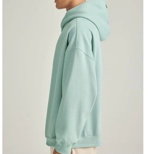 เสื้อฮู้ดดี้ปักลายสำหรับผู้ชายรุ่นใหม่ล่าสุด ผ้าเทอร์รี่คอตตอน 100% ทรงหลวม ราคาส่งถูก - Product Image 3