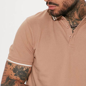 T-shirt décontracté pour homme en matière douce et résistante, avec un design de haute qualité et un col rabattu, à prix d'usine avantageux 2026 - Product Image 3