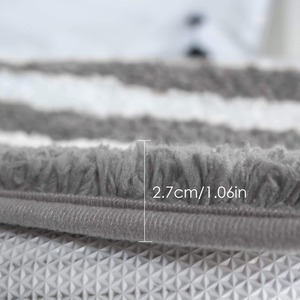 Tapis de bain doux pour la maison - Séchage rapide, absorbant l'eau, lavable - Product Image 4