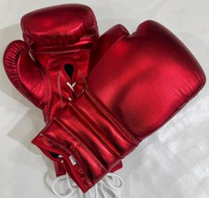 Guantes de Boxeo de Piel Sintética PU Roja Metálica Brillante al por Mayor, con Cordones, 16oz, Guantes Profesionales para Entrenamiento y Sparring, Logotipo Personalizado OEM - Product Image 2