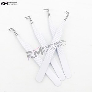 Offre exceptionnelle RMI March Expo : Pince à épiler pour extensions de cils, pointe argentée et blanche, acier inoxydable, personnalisée, pointe à 90 degrés - Product Image 6