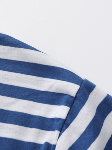 เสื้อยืดแขนสั้นผ้าแคนวาสระบายอากาศได้ดี 100% ผ้าฝ้าย สำหรับผู้ชาย รับผลิตแบบ OEM - โลโก้สั่งทำได้ ทรงหลวม สวมใส่สบาย คุณภาพสูง - Product Image 3