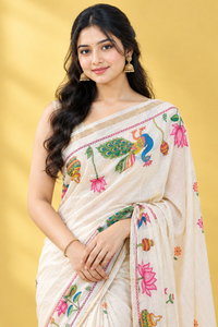 Sari de Algodón Crema con Estampado Floral de Pavo Real Hecho a Mano, Traje Tradicional Indio para Mujer, Largo hasta el Suelo, Corte Regular, Estilo Bollywood - Product Image 4