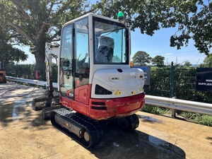 รถขุดขนาดเล็ก Takeuchi TB230 3 ตัน เครื่องยนต์ดีเซล ยันม่าร์ ระบบไฮดรอลิก HYDAC |   แรงบิดสูง รับประกัน 5 ปี - Product Image 1