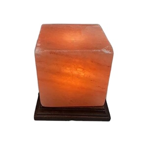Sal del Himalaya Comestible en Cristales Cuadrados, Base de Madera Refinada, Tallada a Mano por Artistas Pakistaníes, Bolsa, Sachet, Botella, Condimento para Alimentos - Product Image 6