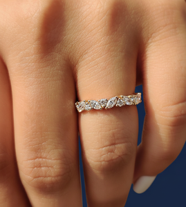 Anillo de compromiso apilable con diamantes cultivados en laboratorio certificados por IGI, corte marquesa, chapado en oro amarillo y rodio, VVS2, 0.58 ct - Product Image 5