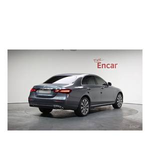 Mercedes-Benz Clase E E350 4MATIC Exclusive 2023, 34,633 km, Caja de Cambios Automática, Asientos de Cuero, Volante a la Izquierda, Cámara Trasera - Product Image 2