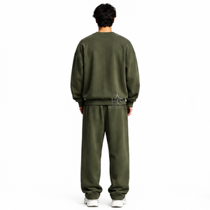 Chándal Estampado Sostenible Color Oliva para Hombre, Más Vendido, con Cremallera Completa, Cuello Alto, Corte Holgado, Ropa Casual con Bolsillos Laterales y Logotipo Personalizado - Product Image 2