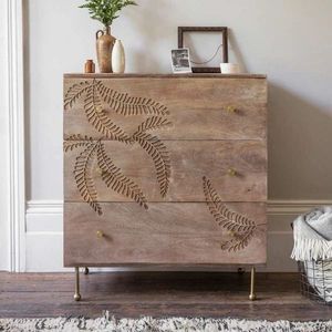 Commode de luxe artisanale en bois massif à 3 tiroirs, avec sculpture ornée en forme de feuille de fougère, finition en bois de manguier naturel - Product Image 1
