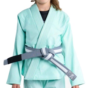 Nouvel arrivage : Uniforme de Judo et Karaté pour enfants en mélange de coton, coupe ergonomique, coutures renforcées, idéal pour l'entraînement quotidien et les arts martiaux. - Product Image 3