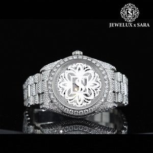 Reloj de Diamantes Blanco Estilo Hip Hop de Lujo y Calidad de Exportación para Hombres y Mujeres, Ideal para Fiestas y Uso Diario, Disponible a un Precio Accesible - Product Image 1