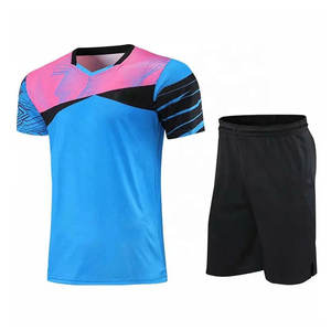 Uniforme de Voleibol Ligero con Tecnología Avanzada de Gestión de la Humedad para Mantenerse Seco y Concentrado - Product Image 1
