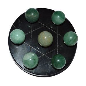 2 balles d'aventurine vertes, Collection Exclusive de 7 boules vertes avec Base David Star noire en Agate naturelle - Product Image 1