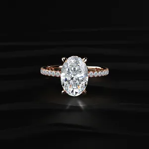 Nouvelle bague en diamant ovale tendance 3CT, look luxueux pour femmes, diamant de clarté VVS-VS, bague qui incarnée l'élégance - Product Image 1