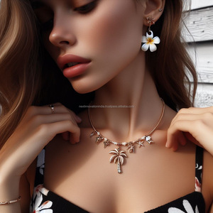 Colliers et pendentifs Aloha fabriqués à la main captivants Bijoux hawaïens authentiques infusés d'élégance tropicale - Product Image 2