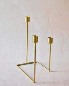 Elegante Candelabro para Bodas con Portavelas de Metal Dorado para Banquetes, Hoteles y Decoración del Hogar - Product Image 5