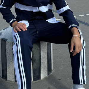 Conjunto Deportivo Ecológico para Hombre con Estampado de Bloques de Color, Chaqueta con Capucha y Cierre y Pantalones Largos, Transpirable - Product Image 5