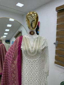 Conjunto de Salwar Kameez Tradicional Bordado en Blanco, Kurta Larga, Palazzo y Dupatta para Bodas, Graduaciones, Diwali y Fiestas, de Secado Rápido para Mujer - Product Image 5