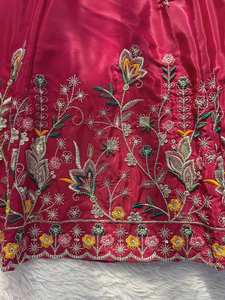 Vestido Anarkali de Georgette Sintética Hng Bharat con Forro Interior Cómodo y Conjunto de Dupatta de Secado Rápido para Fiestas/Bodas/Diwali, para Exportación - Product Image 3