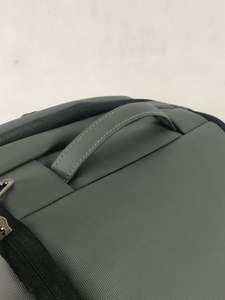 Mochila Antirrobo Gris Premium para Portátil, Múltiples Compartimentos con Cremallera, Correas de Hombro Acolchadas, Gran Capacidad, Bolsa de Almacenamiento de Poliéster - Product Image 6