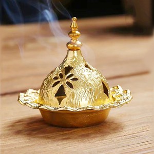 Quemador de incienso tradicional de latón macizo, quemador de incienso árabe Oud, decoración premium para el hogar, embalaje personalizado, OEM, ODM disponible. - Product Image 5