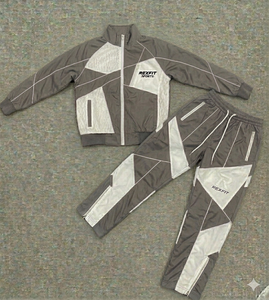 OEM Custom <b>Polyester</b> Zip up Blank Oversized Reflective Windproof Nylon Woven Jacket and Baggy Track Pants <b>Jogger</b> Sets Tracksuit - Product Image 2