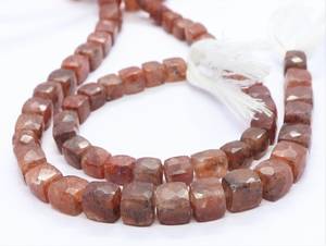 Cuentas facetadas de piedra del sol AAA en forma de cubo de 6-7 mm, cuentas de piedra del sol en forma de cubo 3D de 8 pulgadas, cuentas sueltas de piedra del sol natural para la fabricación de joyas. - Product Image 2