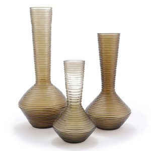 Contemporary Wosombi Glass Vase for Modern Living Space Decoration and <b>Flower</b> <b>Display</b> - Product Image 4