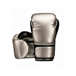 Ensemble de sparring de boxe sur mesure avec lacets, comprenant des gants de boxe, un protège-tête et un protège-guêtres, en cuir de vachette de haute qualité - Product Image 2