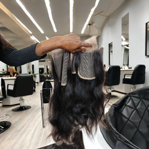 Venta al por mayor cutícula alineada pelo crudo 100 cabello humano virgen visón pelo indio ondulado 3 paquetes con cierre frontal de encaje - Product Image 1