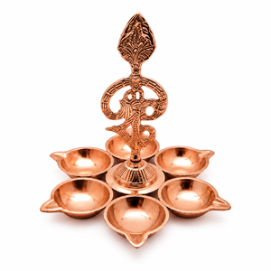 Lámpara de aceite tradicional de latón con 6 caras Om Diya Kuthu Vilakku para templo hindú, decoración del hogar, regalo de Diwali, venta al por mayor - Product Image 1