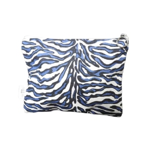 Plush Fabric Cosmetic Pouch Large Capacity Portable <b>Makeup</b> <b>Storage</b> Bag <b>for</b> Travel Wholesale Supplier - Product Image 3